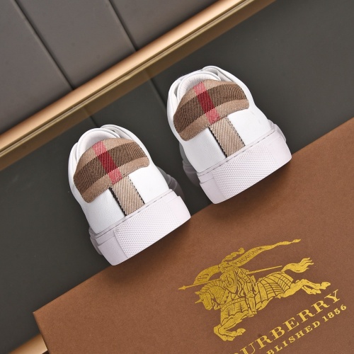 Replica Burberry Casual Shoes For Men #954122 $76.00 USD for Wholesale