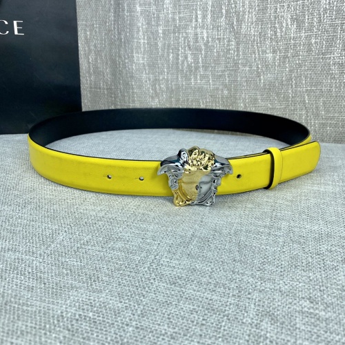Versace AAA Quality Belts For Women #954256