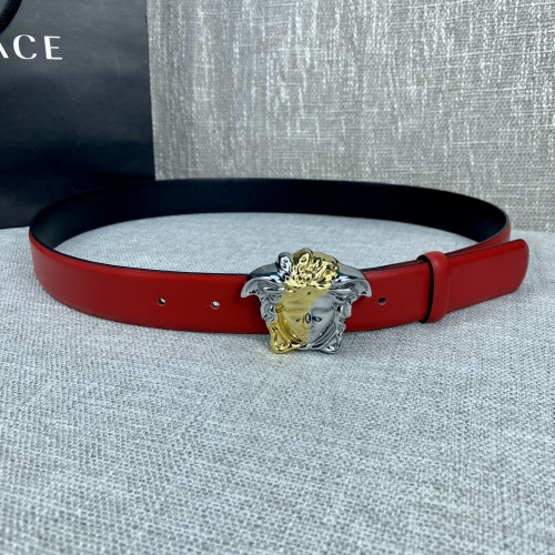 Versace AAA Quality Belts For Women #954260