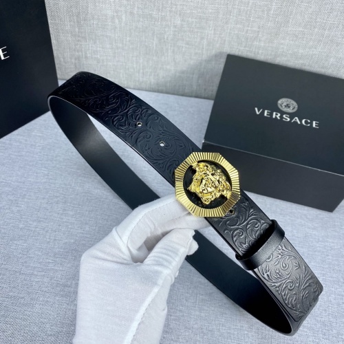 Versace AAA Quality Belts For Men #954280