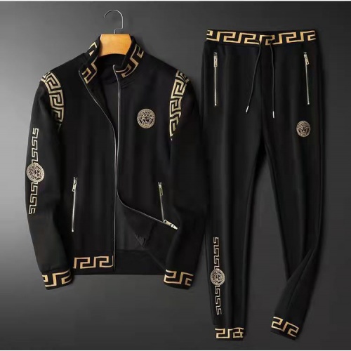 Versace Tracksuits Long Sleeved For Men #954342