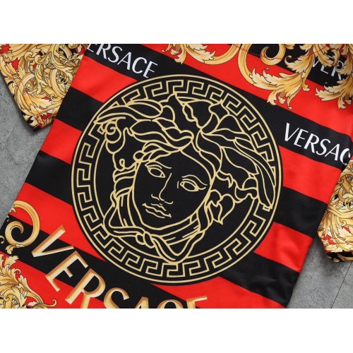 Replica Versace T-Shirts Short Sleeved For Men #955029 $27.00 USD for Wholesale