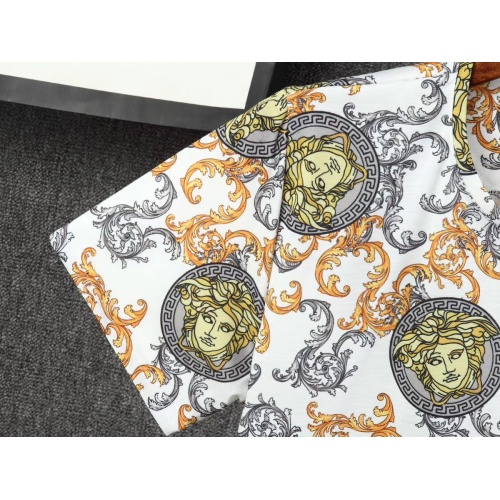 Replica Versace T-Shirts Short Sleeved For Men #955050 $27.00 USD for Wholesale