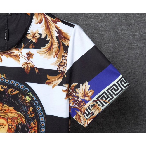 Replica Versace T-Shirts Short Sleeved For Men #955056 $27.00 USD for Wholesale