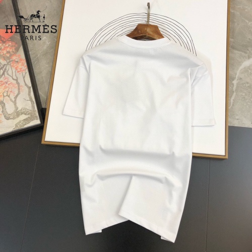 Replica Hermes T-Shirts Short Sleeved For Men #955280 $25.00 USD for Wholesale