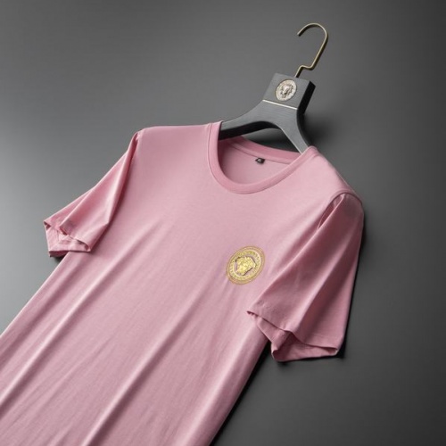 Replica Versace T-Shirts Short Sleeved For Men #955513 $36.00 USD for Wholesale