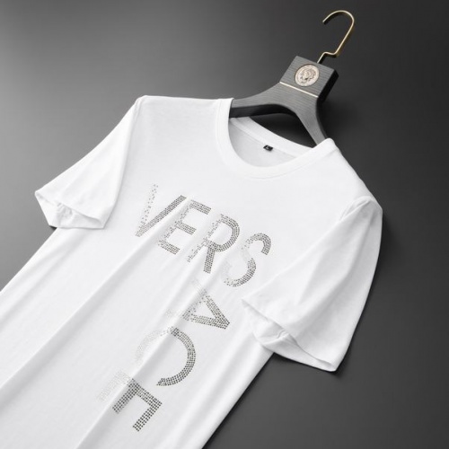 Replica Versace T-Shirts Short Sleeved For Men #955515 $36.00 USD for Wholesale