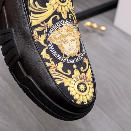 Replica Versace Casual Shoes For Men #955704 $72.00 USD for Wholesale
