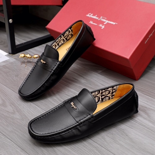 Ferragamo Leather Shoes For Men #956134