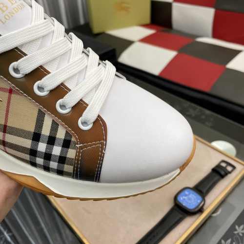 Replica Burberry Casual Shoes For Men #956549 $76.00 USD for Wholesale