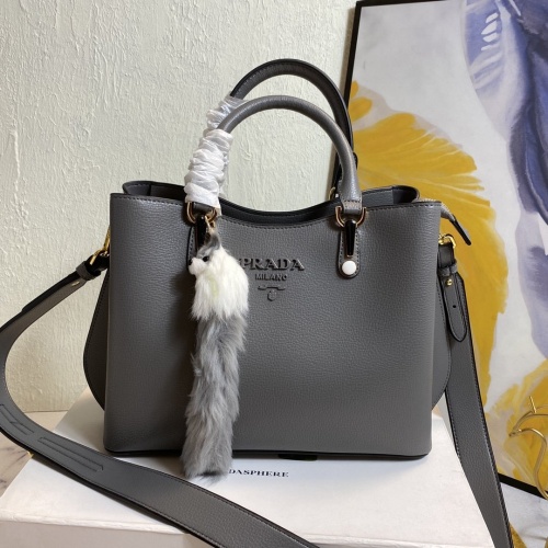 Prada AAA Quality Handbags For Women #956704