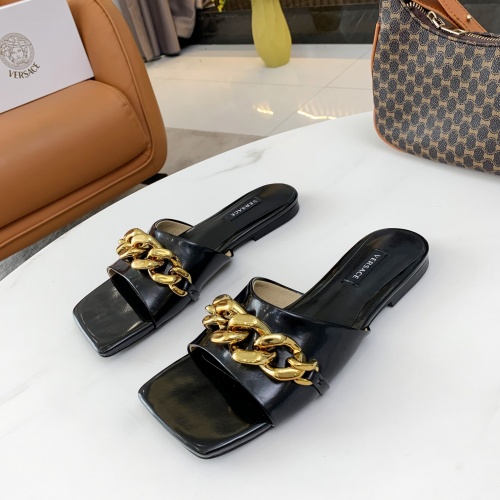 Versace Slippers For Women #956806
