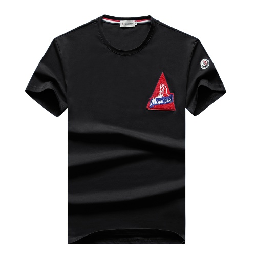 Moncler T-Shirts Short Sleeved For Men #956842