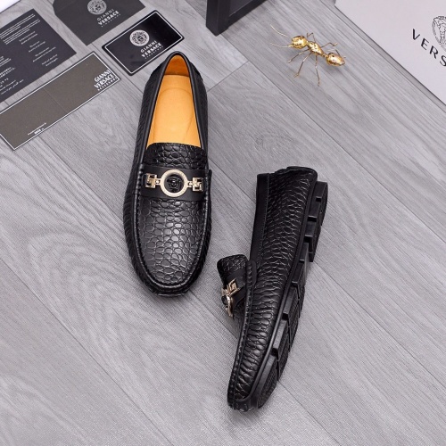 Replica Versace Leather Shoes For Men #957524 $68.00 USD for Wholesale