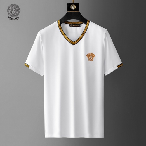 Replica Versace Tracksuits Short Sleeved For Men #957678 $68.00 USD for Wholesale