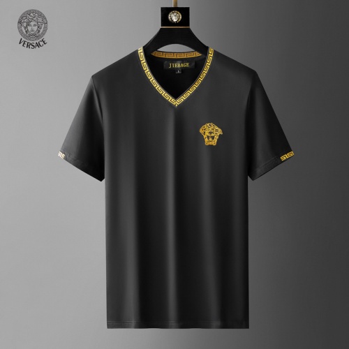 Replica Versace Tracksuits Short Sleeved For Men #957679 $68.00 USD for Wholesale