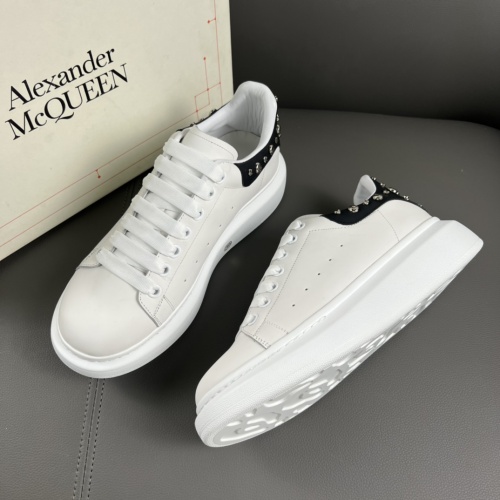 Alexander McQueen Shoes For Men #958181