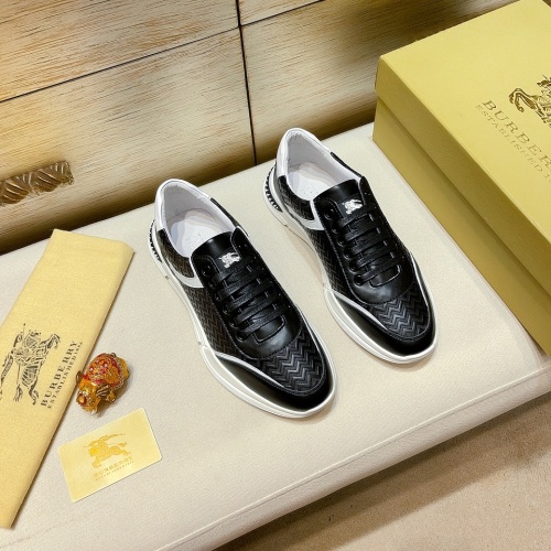 Replica Burberry Casual Shoes For Men #958426 $72.00 USD for Wholesale