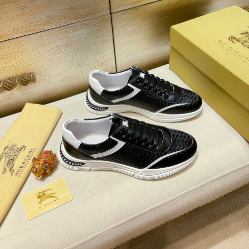Replica Burberry Casual Shoes For Men #958426 $72.00 USD for Wholesale