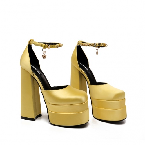 Versace Sandal For Women #958945 $105.00 USD, Wholesale Replica Versace Sandal