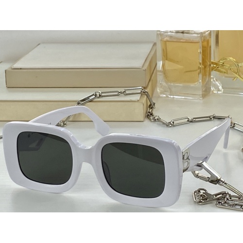 Burberry AAA Quality Sunglasses #959040