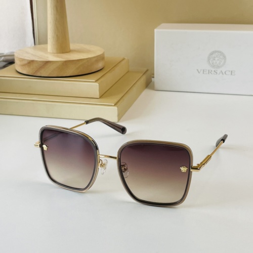 Versace AAA Quality Sunglasses #959263
