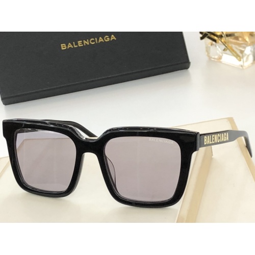 Balenciaga AAA Quality Sunglasses #959284