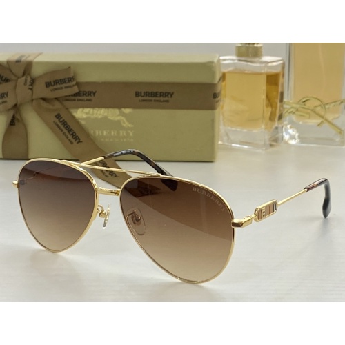 Burberry AAA Quality Sunglasses #959444
