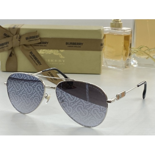 Burberry AAA Quality Sunglasses #959446
