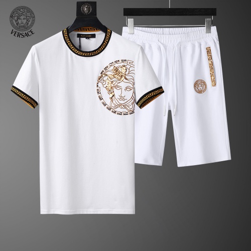 $60.00 USD Versace Tracksuits Short Sleeved For Men #960446