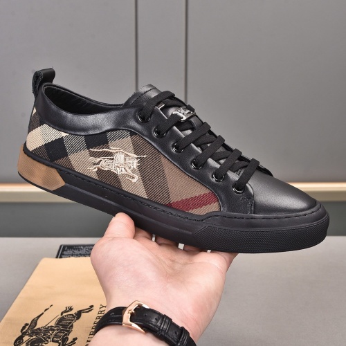 Replica Burberry Casual Shoes For Men #960796 $82.00 USD for Wholesale