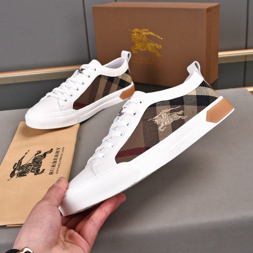 Replica Burberry Casual Shoes For Men #960797 $82.00 USD for Wholesale