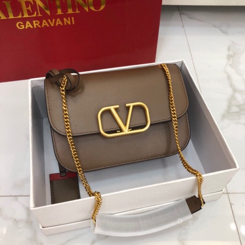 Valentino AAA Quality Messenger Bags For Women #960923