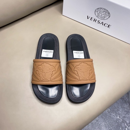 Versace Slippers For Men #961367