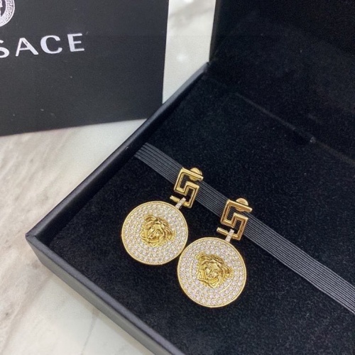 Versace Earrings For Women #962419