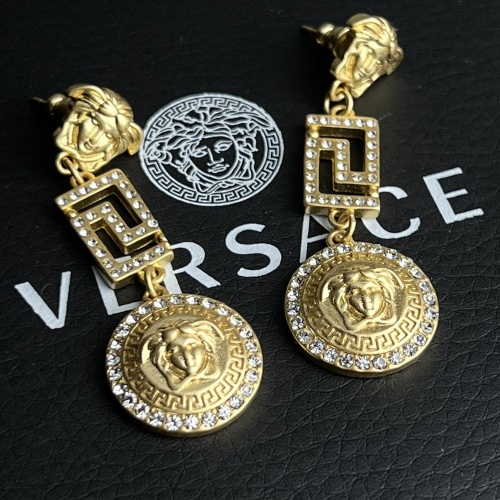 Versace Earrings For Women #962421