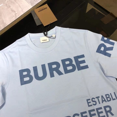 Replica Burberry T-Shirts Short Sleeved For Women #962609 $42.00 USD for Wholesale