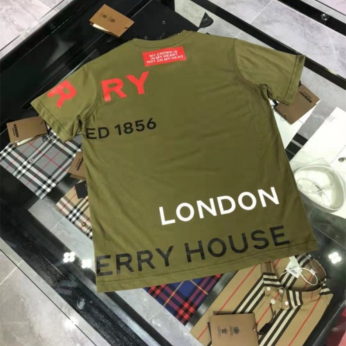 Replica Burberry T-Shirts Short Sleeved For Women #962612 $42.00 USD for Wholesale
