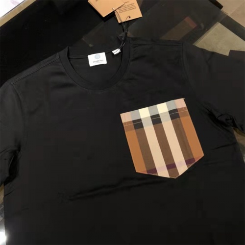 Replica Burberry T-Shirts Short Sleeved For Unisex #962616 $42.00 USD for Wholesale