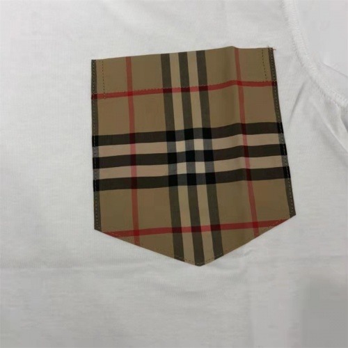 Replica Burberry T-Shirts Short Sleeved For Unisex #962617 $42.00 USD for Wholesale
