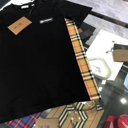 Replica Burberry T-Shirts Short Sleeved For Women #962645 $45.00 USD for Wholesale
