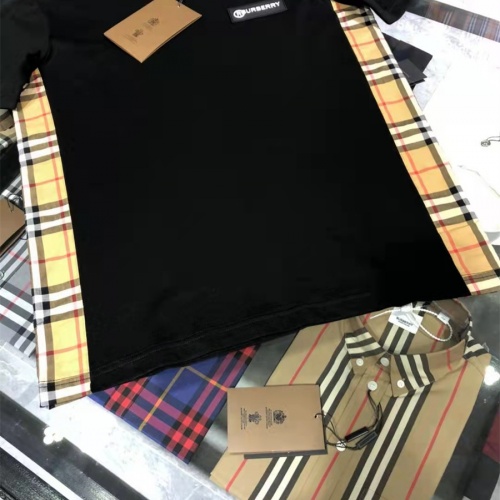 Replica Burberry T-Shirts Short Sleeved For Women #962645 $45.00 USD for Wholesale