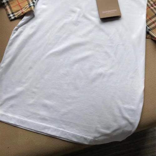 Replica Burberry T-Shirts Short Sleeved For Women #962649 $45.00 USD for Wholesale
