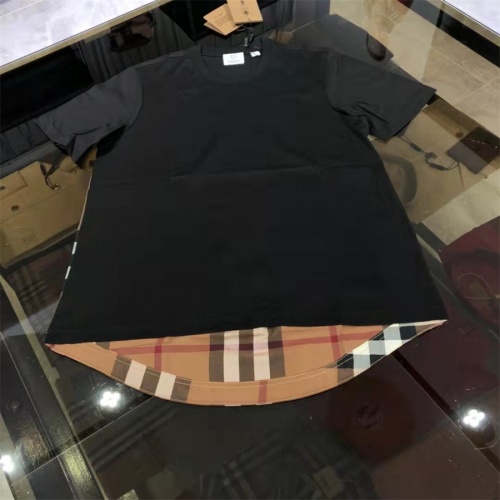 Replica Burberry T-Shirts Short Sleeved For Women #962651 $45.00 USD for Wholesale