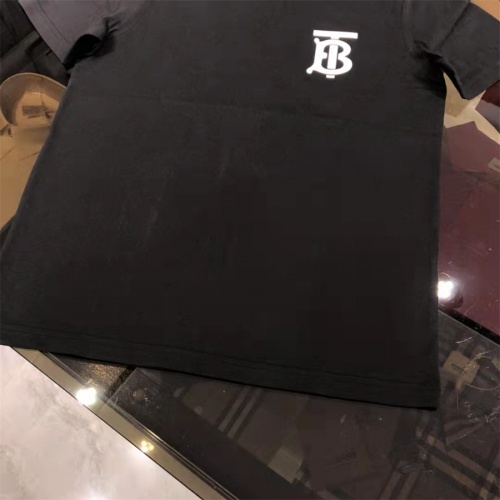 Replica Burberry T-Shirts Short Sleeved For Men #962654 $42.00 USD for Wholesale