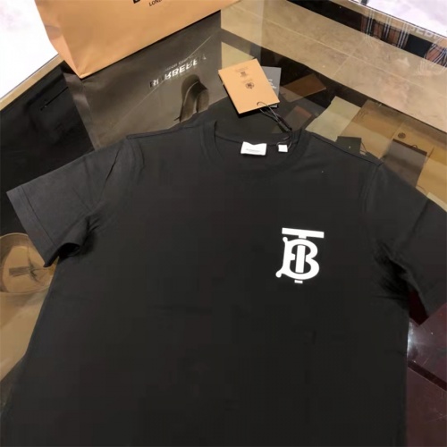 Replica Burberry T-Shirts Short Sleeved For Men #962654 $42.00 USD for Wholesale