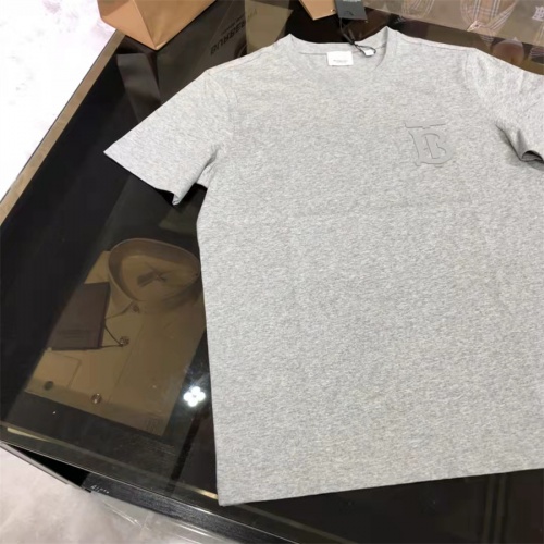 Replica Burberry T-Shirts Short Sleeved For Men #962656 $42.00 USD for Wholesale