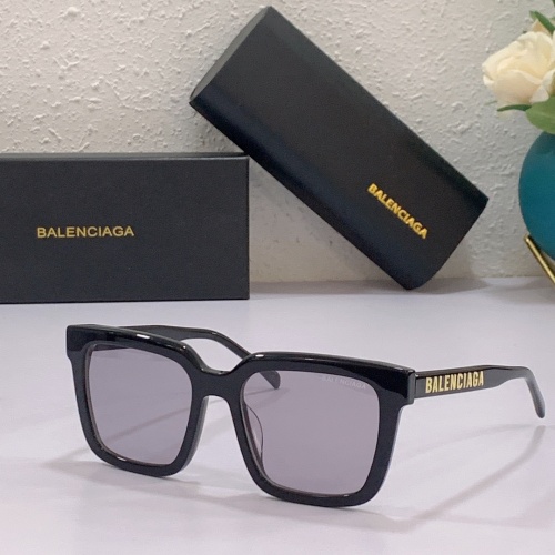 Balenciaga AAA Quality Sunglasses #962854