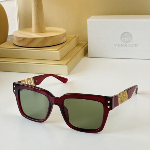 Versace AAA Quality Sunglasses #963033