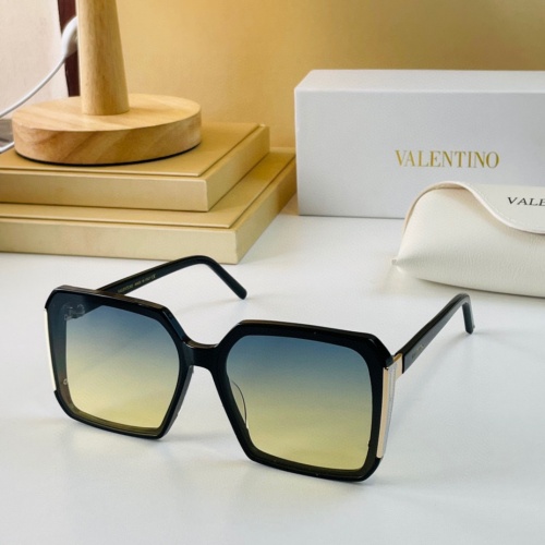 Valentino AAA Quality Sunglasses #963158